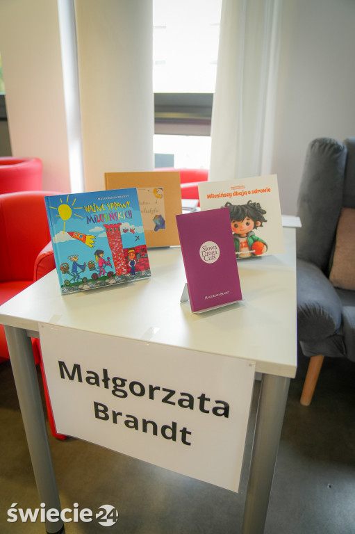 Piknik Literacki Odlot w bibliotece