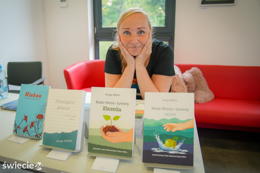 Piknik Literacki Odlot w bibliotece