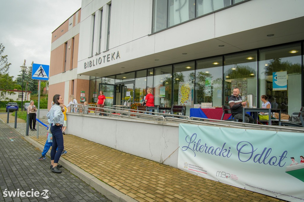 Piknik Literacki Odlot w bibliotece