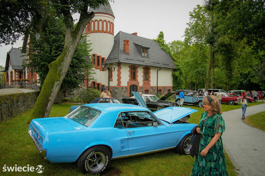 Piknik w Polednie i wystawa oldtimerów
