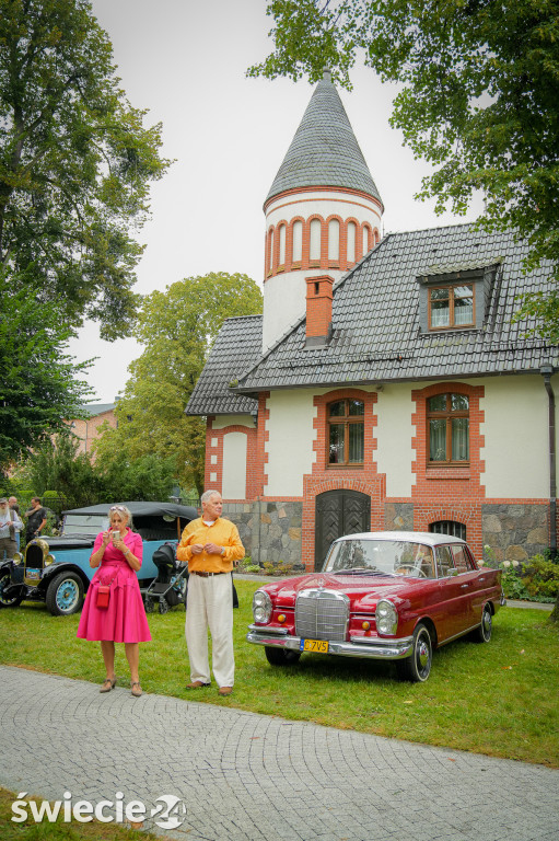 Piknik w Polednie i wystawa oldtimerów
