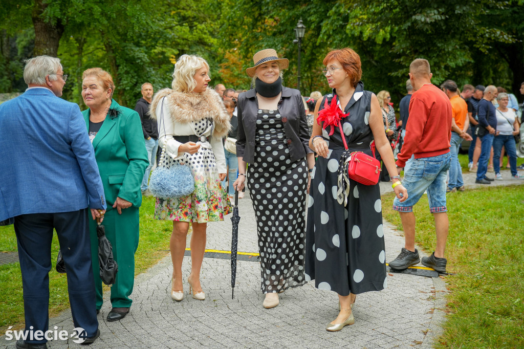 Piknik w Polednie i wystawa oldtimerów