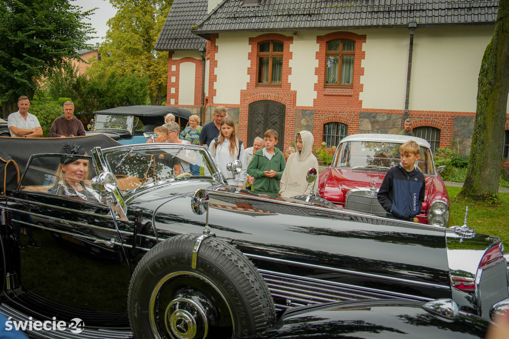 Piknik w Polednie i wystawa oldtimerów