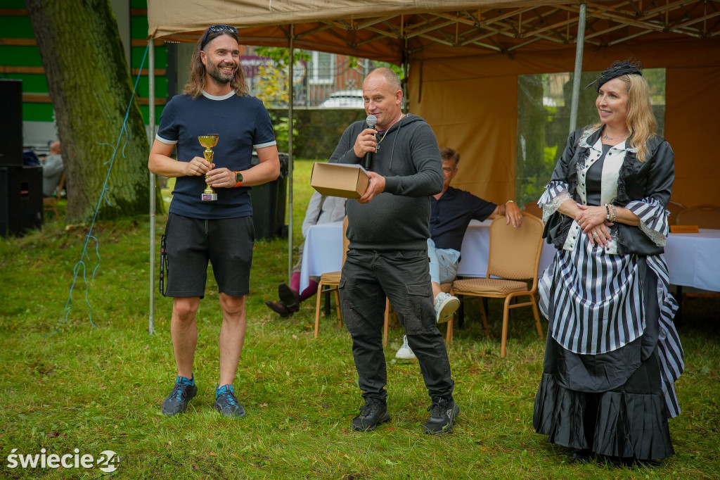 Piknik w Polednie i wystawa oldtimerów