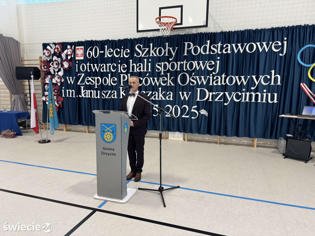 Otwarcie hali i 60-lecie szkoły w Drzycimiu