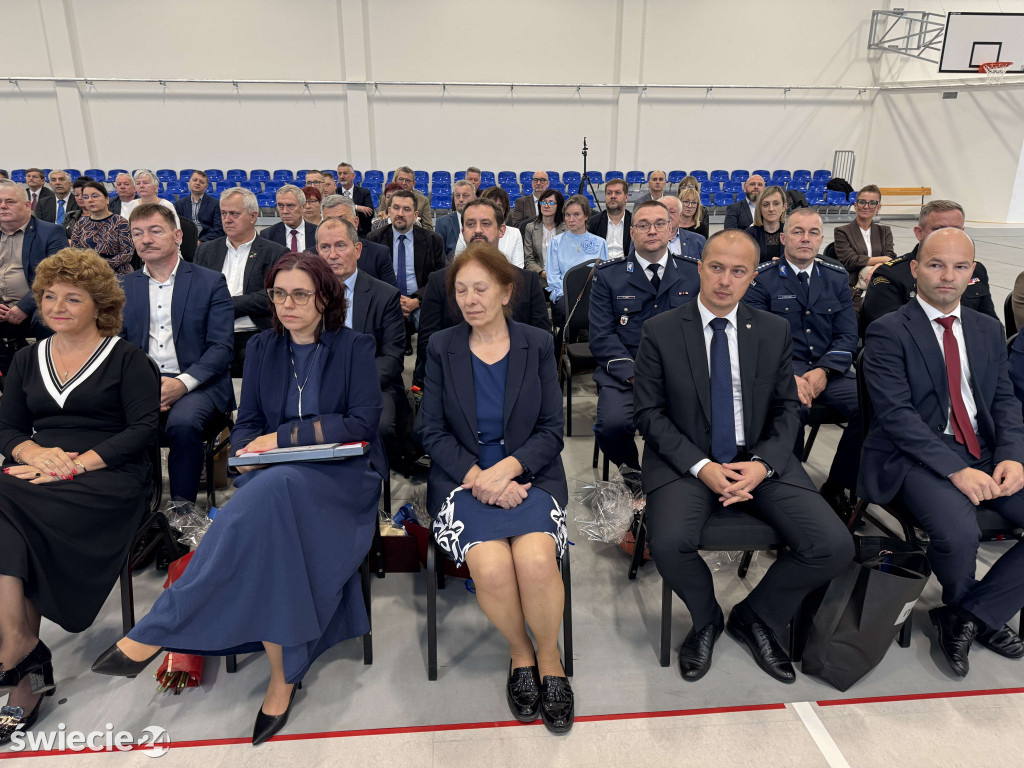 Otwarcie hali i 60-lecie szkoły w Drzycimiu