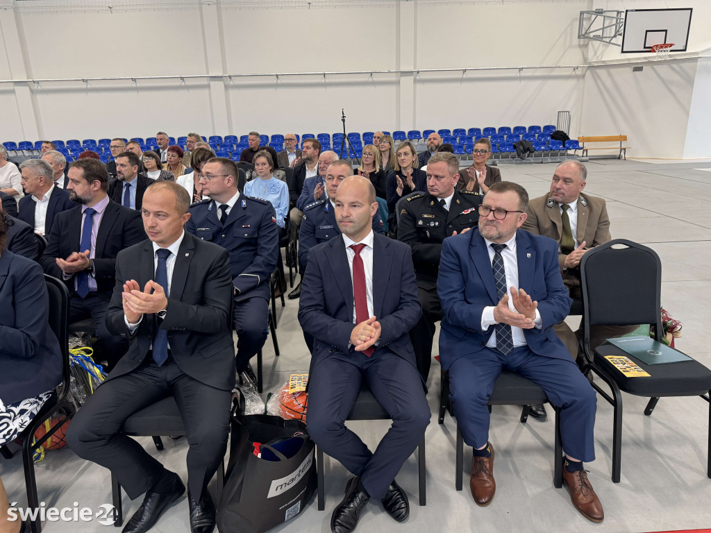 Otwarcie hali i 60-lecie szkoły w Drzycimiu