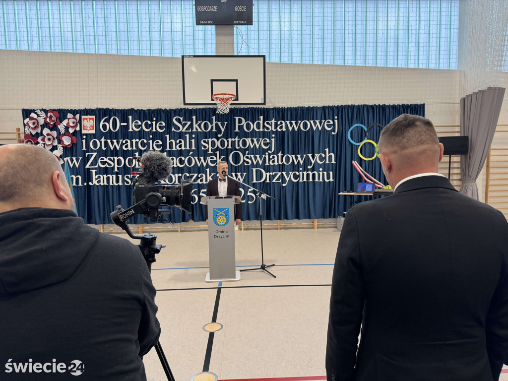 Otwarcie hali i 60-lecie szkoły w Drzycimiu