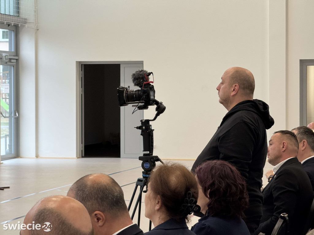 Otwarcie hali i 60-lecie szkoły w Drzycimiu