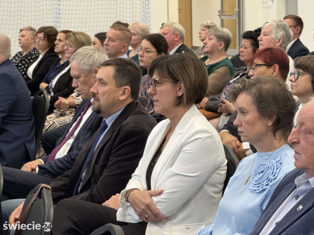 Otwarcie hali i 60-lecie szkoły w Drzycimiu