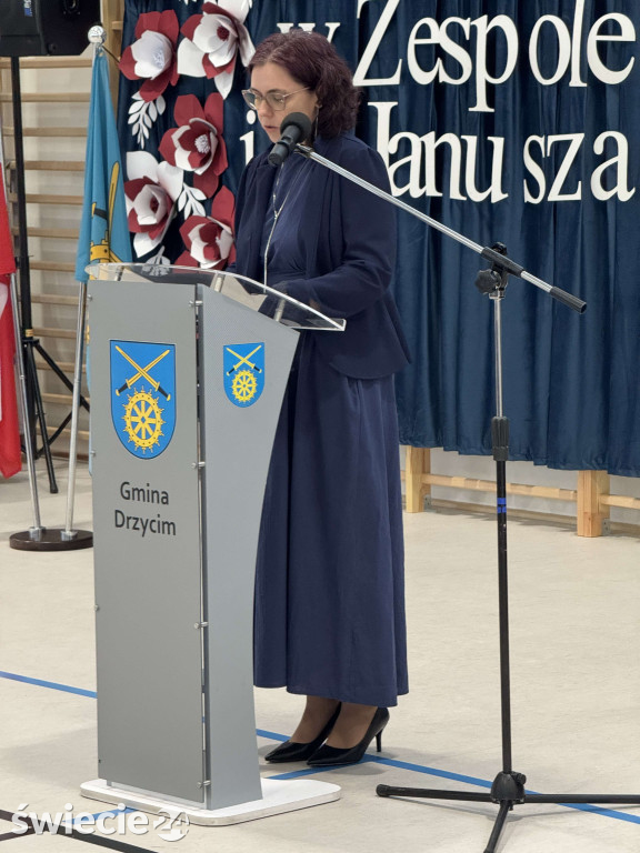 Otwarcie hali i 60-lecie szkoły w Drzycimiu