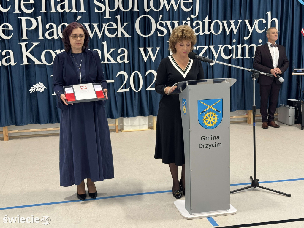 Otwarcie hali i 60-lecie szkoły w Drzycimiu