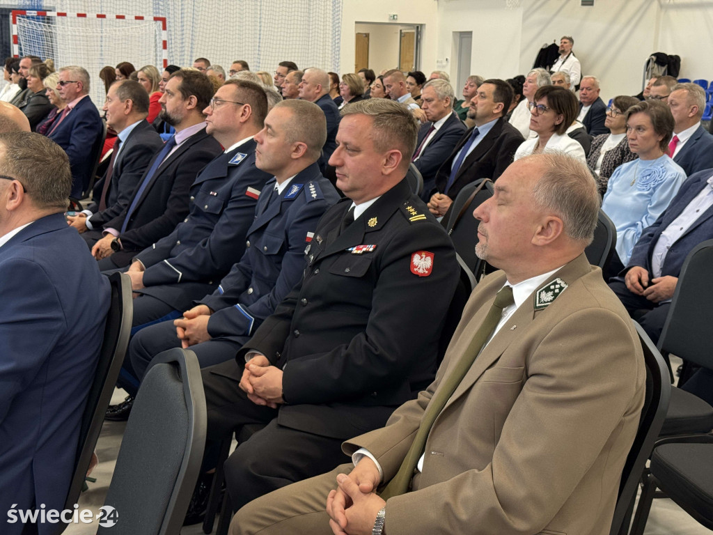 Otwarcie hali i 60-lecie szkoły w Drzycimiu