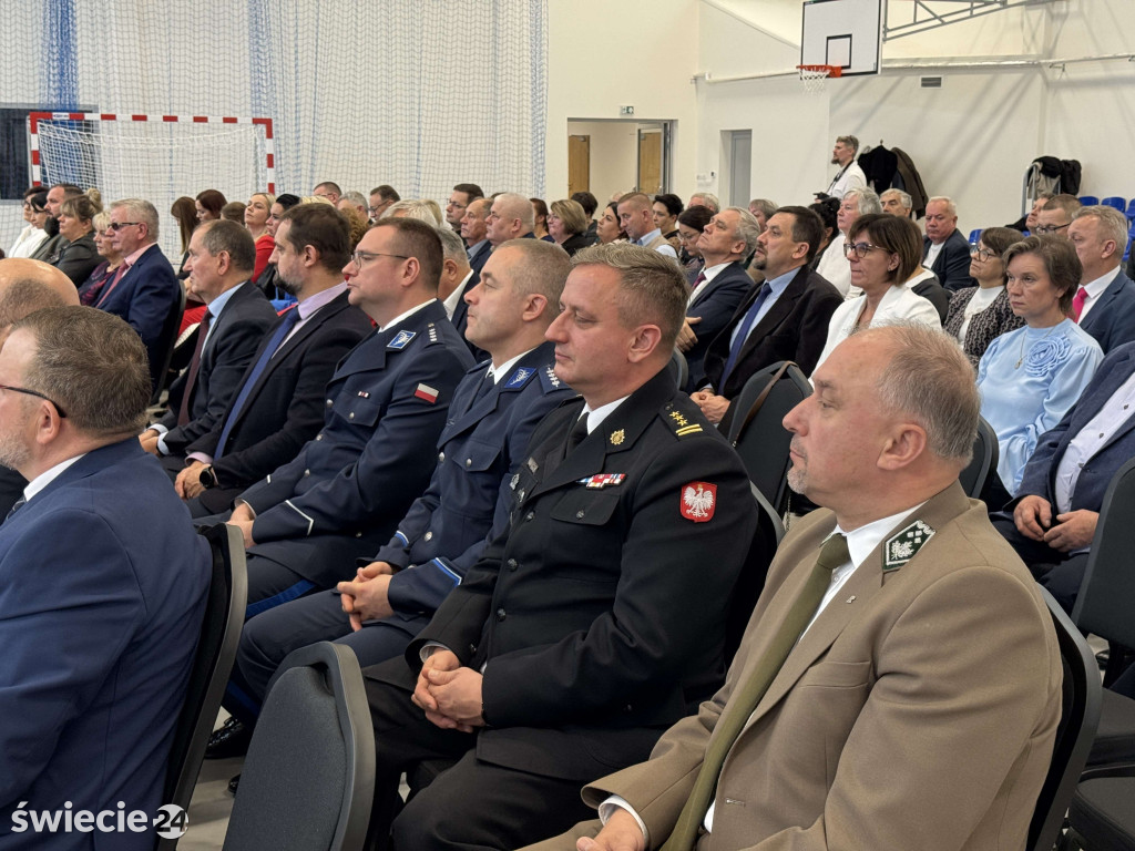 Otwarcie hali i 60-lecie szkoły w Drzycimiu