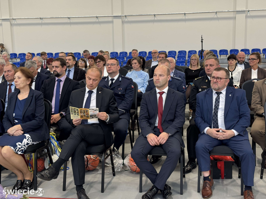 Otwarcie hali i 60-lecie szkoły w Drzycimiu