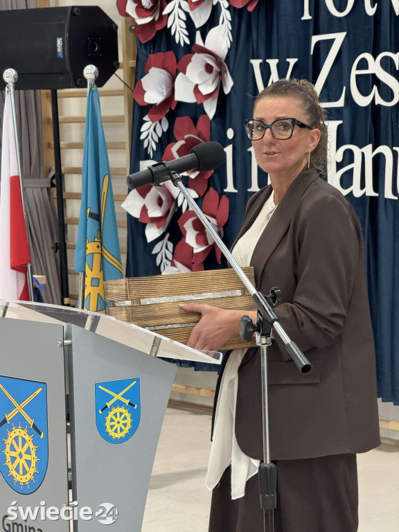 Otwarcie hali i 60-lecie szkoły w Drzycimiu