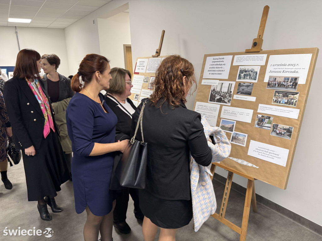 Otwarcie hali i 60-lecie szkoły w Drzycimiu