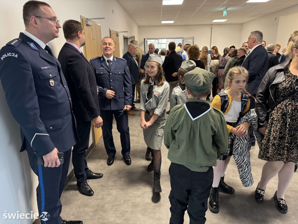 Otwarcie hali i 60-lecie szkoły w Drzycimiu