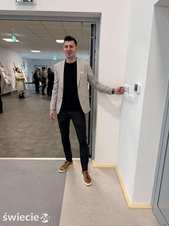 Otwarcie hali i 60-lecie szkoły w Drzycimiu