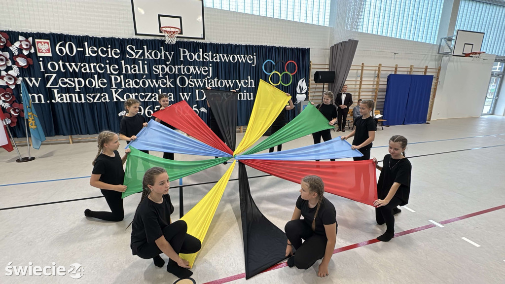 Otwarcie hali i 60-lecie szkoły w Drzycimiu
