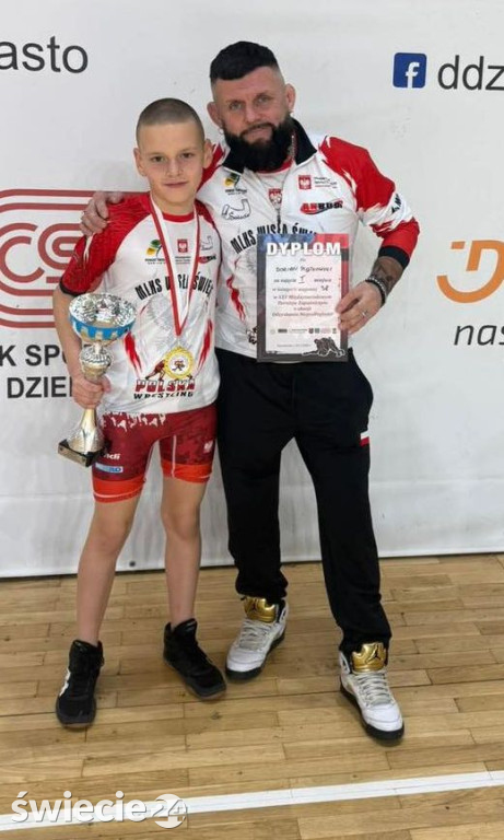 Zapaśnicy ze Świecia złotymi medalistami