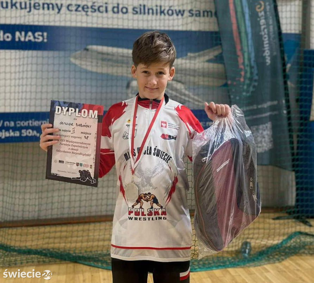 Zapaśnicy ze Świecia złotymi medalistami