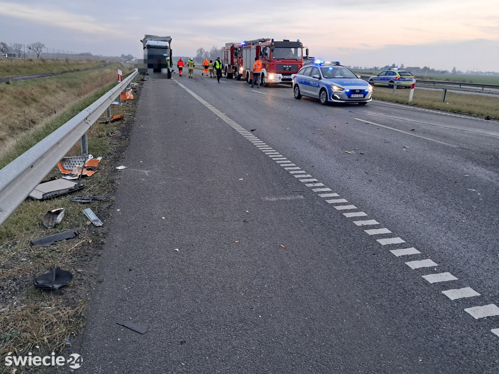 Zderzenie ciężarówek na S5