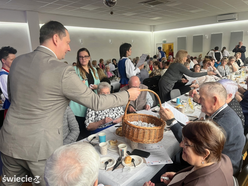 200 seniorów stało się Ambasadorami Kociewia