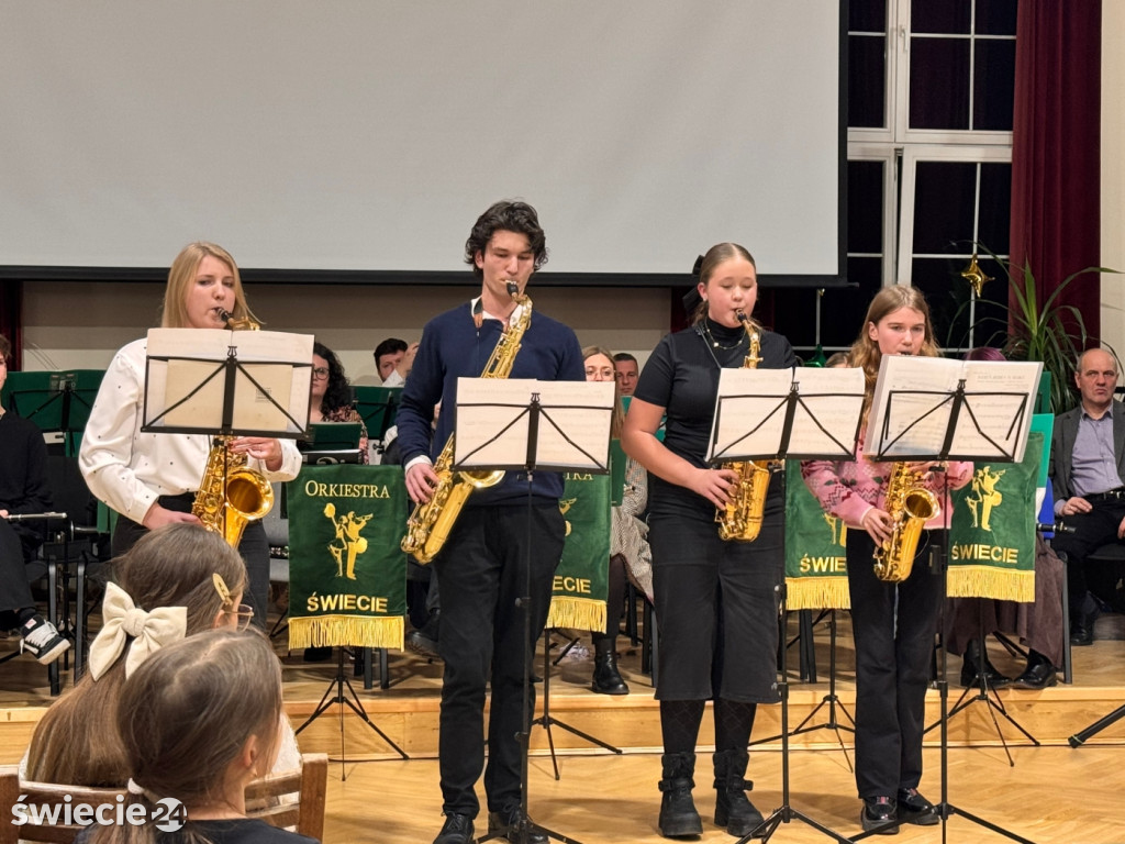 Świąteczne spotkanie z orkistrą