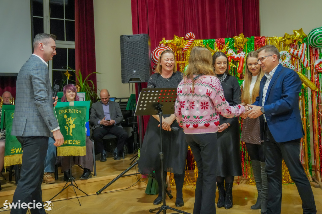 Świąteczne spotkanie z orkistrą