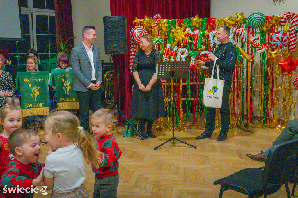 Świąteczne spotkanie z orkistrą