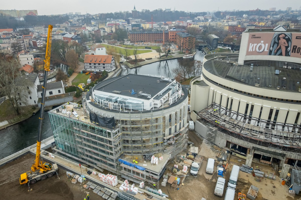 Opera Nova: inwestycja na finiszu