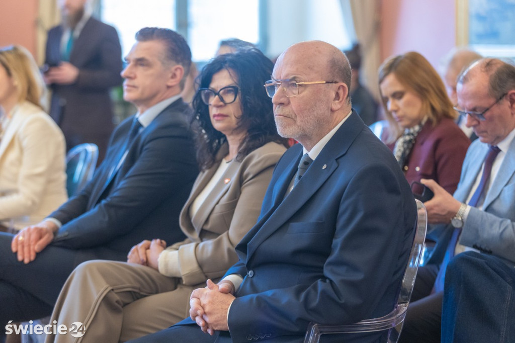 Cztery województwa walczą o budowę drogi S15