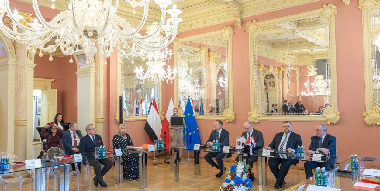 Cztery województwa walczą o budowę drogi S15