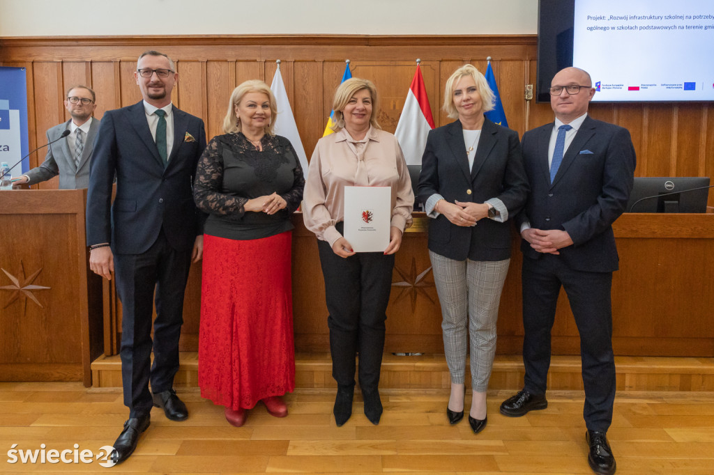 Unijne miliony dla regionu. Powiat Świecki wyremontuje strażnicę