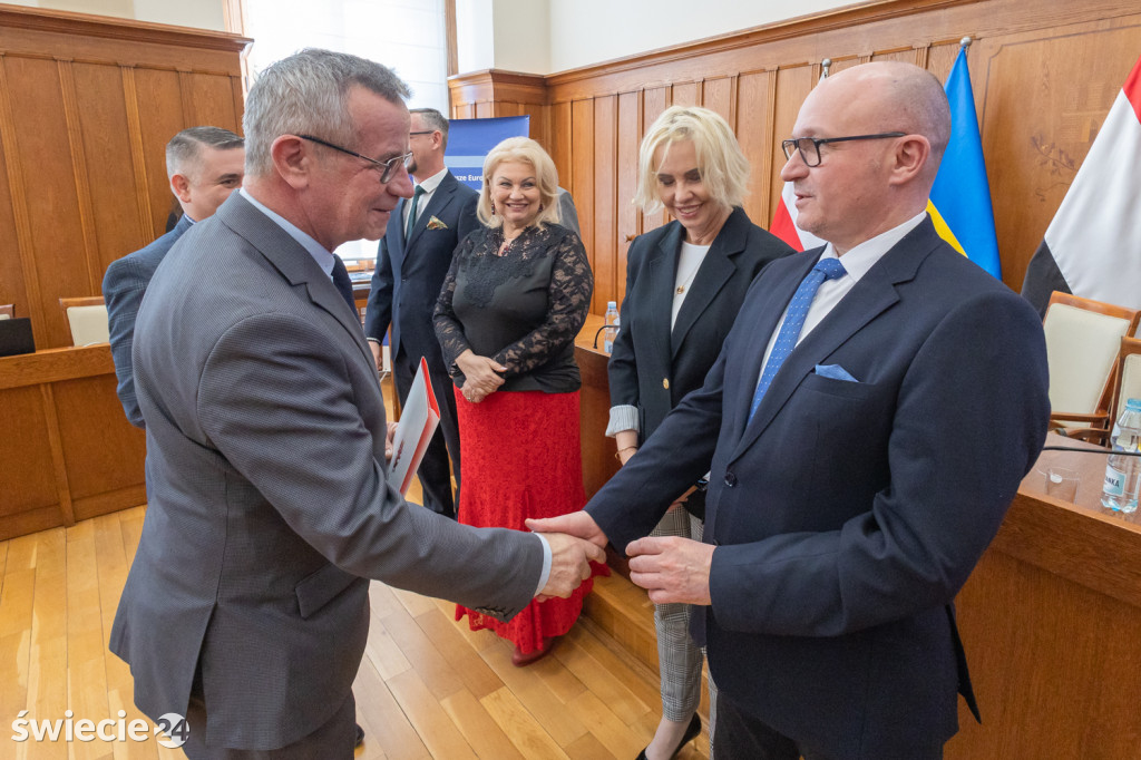 Unijne miliony dla regionu. Powiat Świecki wyremontuje strażnicę