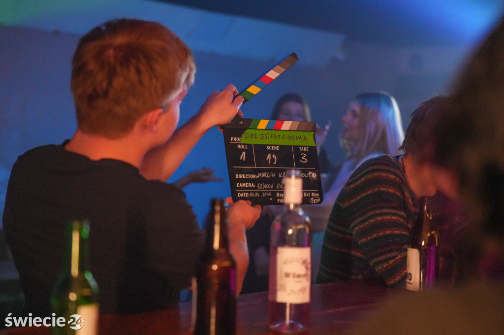 Zaglądamy za kulisy filmu o „czerwonym” ogólniaku