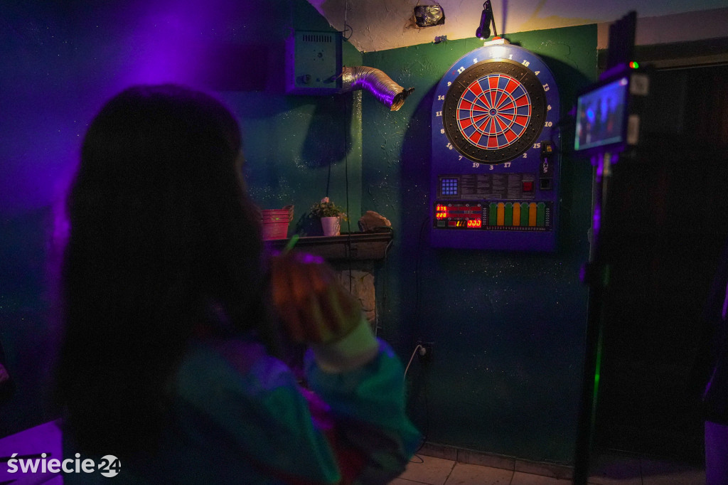 Zaglądamy za kulisy filmu o „czerwonym” ogólniaku