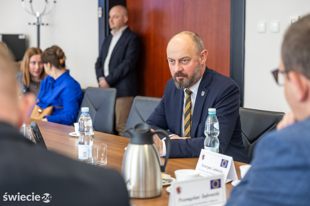 Zadrzewienie dróg wokół Chełmna i Świecia