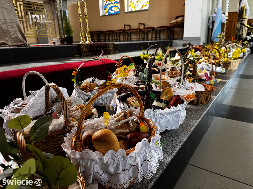 Święcenie pokarmów w Przechowie