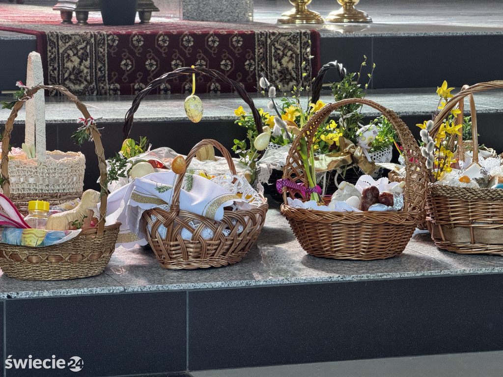 Święcenie pokarmów w Przechowie