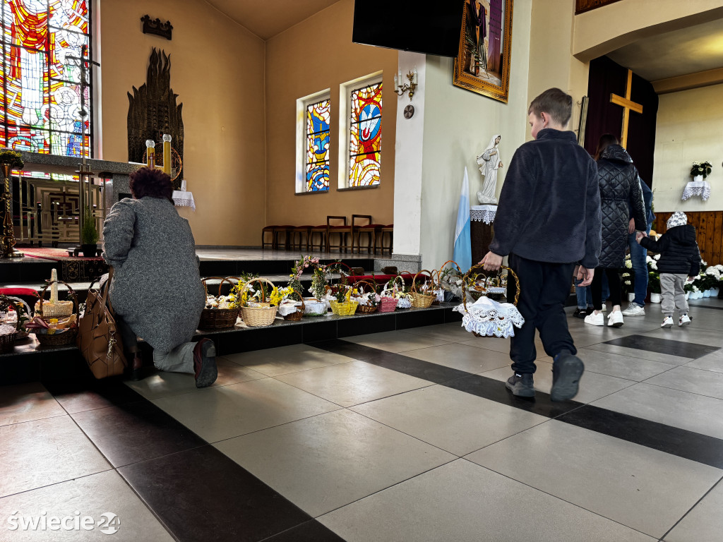 Święcenie pokarmów w Przechowie