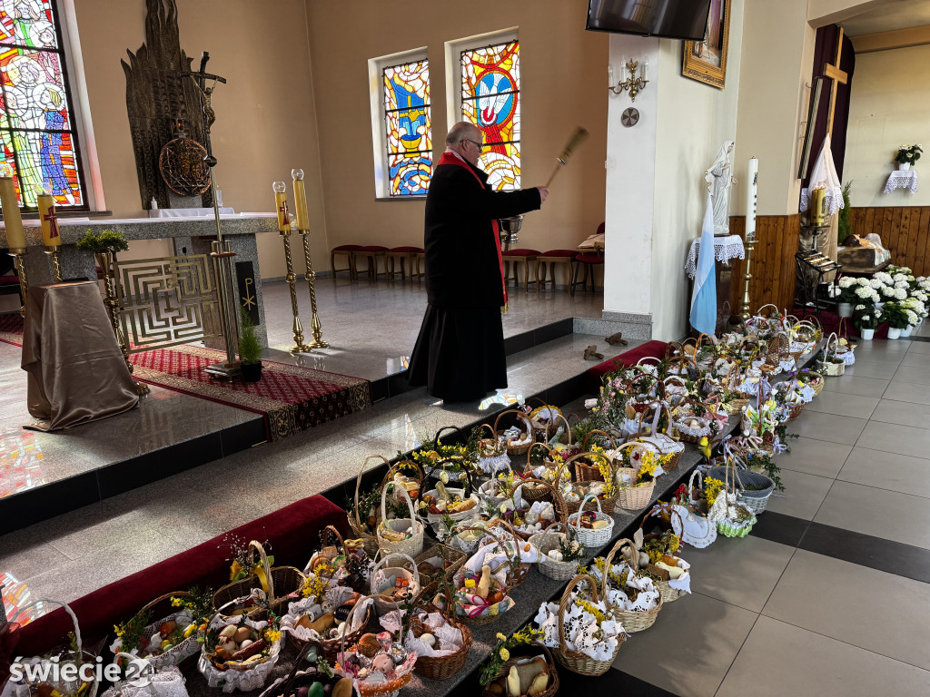 Święcenie pokarmów w Przechowie