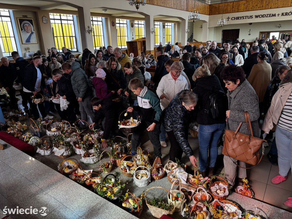 Święcenie pokarmów w Przechowie