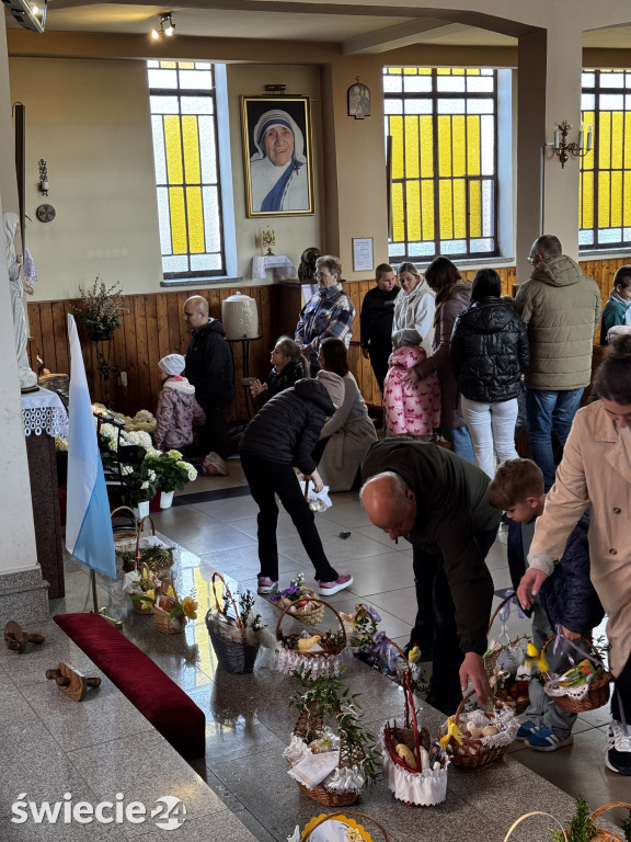 Święcenie pokarmów w Przechowie