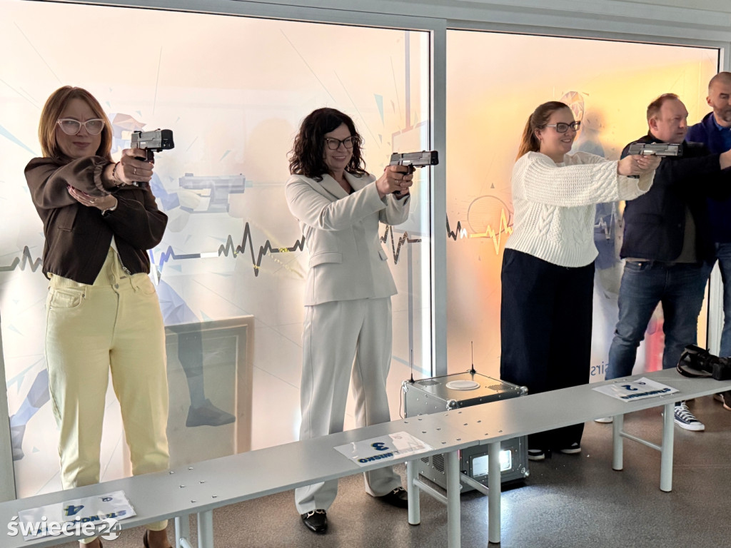 Kryty kort w Świeciu wreszcie otwarty