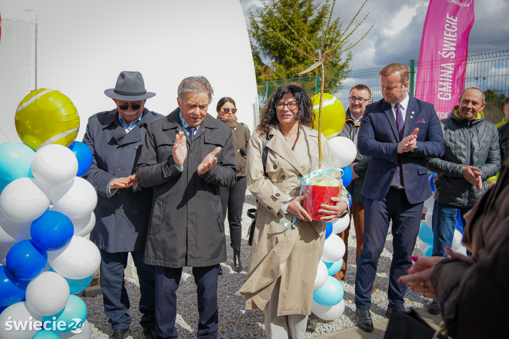 Kryty kort w Świeciu wreszcie otwarty