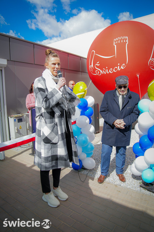 Kryty kort w Świeciu wreszcie otwarty