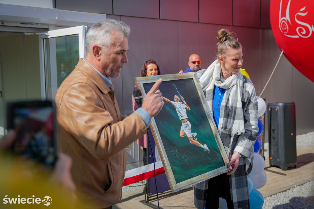 Kryty kort w Świeciu wreszcie otwarty