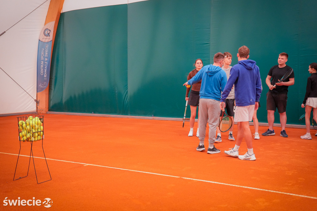 Kryty kort w Świeciu wreszcie otwarty